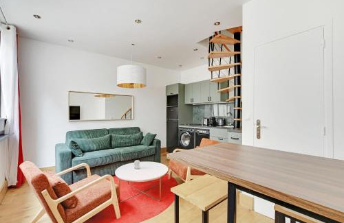 Quartier des Grandes-Carrieres Apartment | Pick A Flat's Apartments in Montmartre - Rue des Cottages