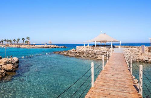 Village Road Resort | Pickalbatros Citadel Resort Sahl Hasheesh