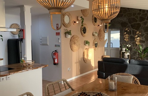 Madalena Villa | Pico Terrace