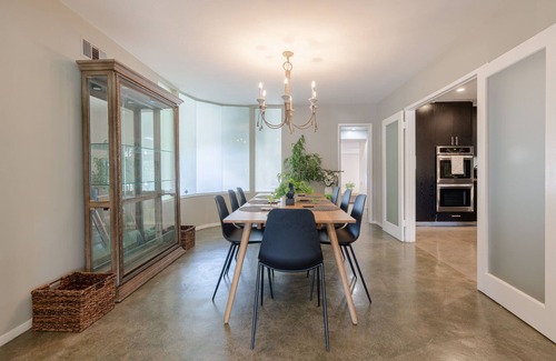 Studio City House | Picturesque Laurel Canyon Home w/Heated Pool/Spa