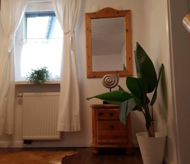 Meschede Apartment | Pilgrims "Elfriede"- freundliche Unterkunft