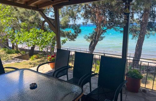 Megalos Prinos House | Pine Beach House