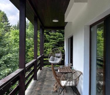 Sinaia Apartment | Pine Tree Residence