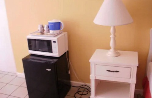 Ocho Rios Hotel | Pineapple Court Hotel