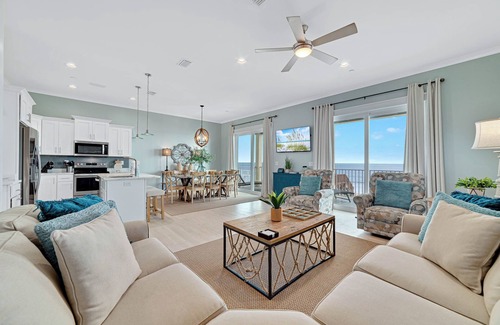 Gulf Shores House | Pineapple Paradise by GSVR | Stunning Beachfront Escape w/Heated Pool + FREE Activities/Golf