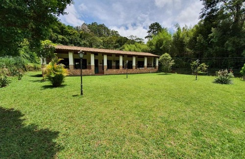 Nova Friburgo House | Pineapples Frib174 - Casa de Campo para famílias e grupos de até 20 pessoas