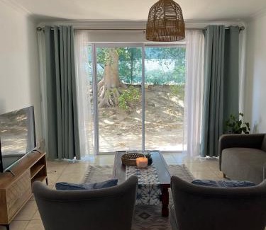 Pinelands Apartment | Pinelands Self Catering Apartment