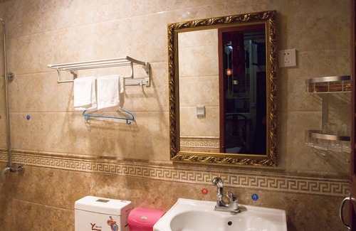 Pingyao Hotel | Pingyao Ji Family Courtyard Inn