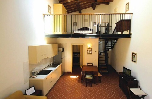 Piombino Apartment | Piombino Apartment with Terrace