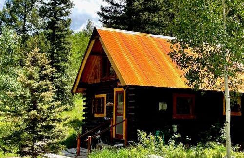 Crested Butte Resort | Pioneer Guest Cabins