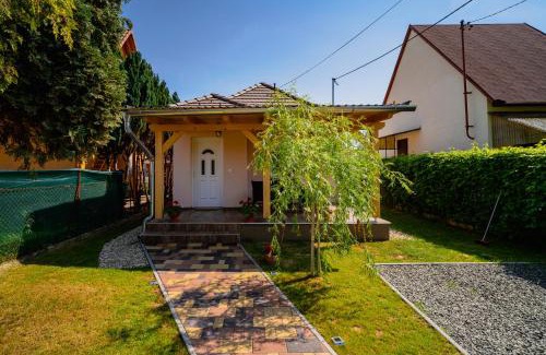 Harkany Apartment | Pipacs Apartmanház