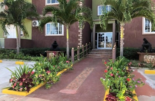 Saint Andrew House | Pirate Palms 2bedroom-2bath