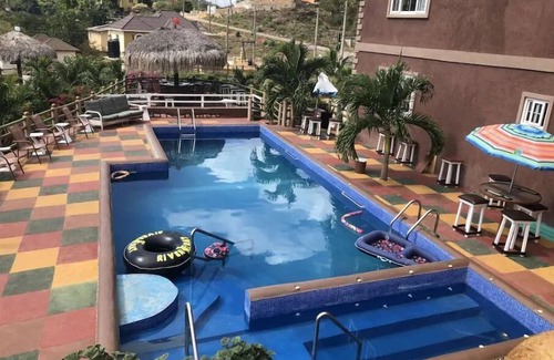 Saint Andrew House | Pirate Palms 2bedroom-2bath