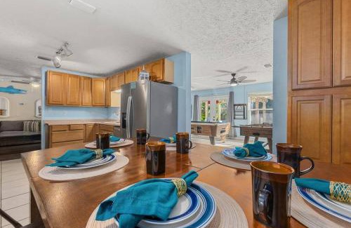 El Centro Beach House | Pirates Cove - Private Pool, Seasonal Hot Tub, Game Room, Close to Beach, Pets OK