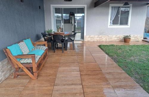 Tamoios House | Piscina, lazer e diversão em Cabo Frio