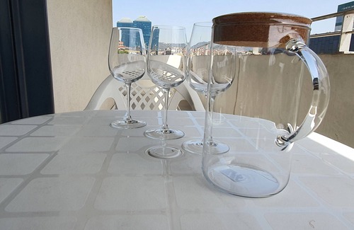 La Marina del Prat Vermell Apartment | Piso Moderno 4 Dormitorios con Piscina, , Gimnasio, Sala de Yoga y Parking