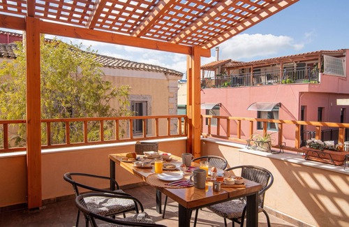 Archanes Apartment | PISTI - Central Superior with Mountain View