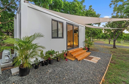 Llanos Costa Cottage | Pitahaya Retreat: Cozy Glamping Escape