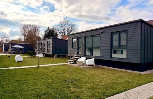 Targu Secuiesc Villa | Pixel - Tiny Campus