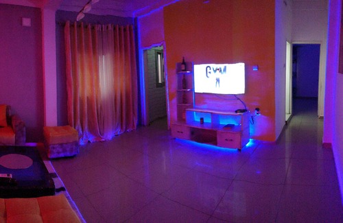 Yaounde Apartment | Plan B by bastos