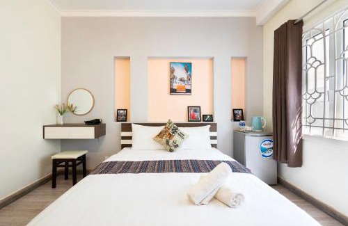 Downtown Ho Chi Minh City Hotel | Planet Homestay