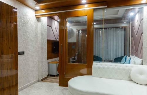 DLF Phase 3 Apartment | Platinum Service Apartment DLF Phase 3