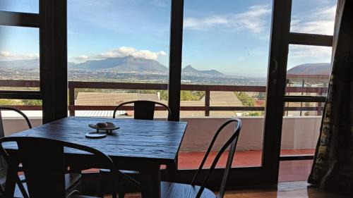 Welgemoed House | Plattekloof Treasures