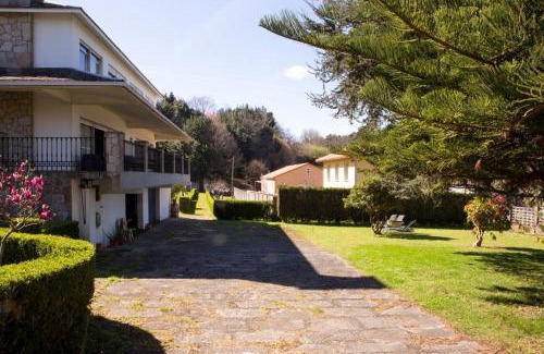 Mino Villa | Playa Miño Sombreu