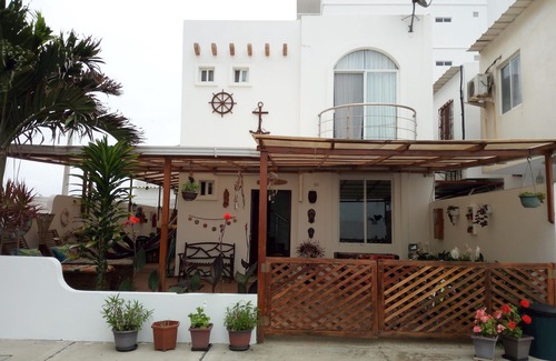 El Arenal Villa | Playas Ecuador - Enjoy in beautiful house at the foot of the sea!