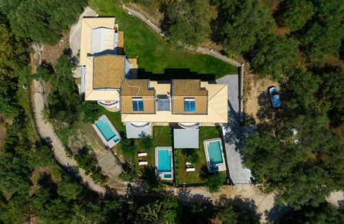 Petriti Apartment | Playia Villas Studio