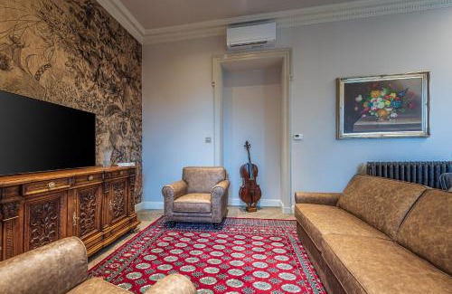 Alba Apartment | Plaza View Luxury Apartment, Alba