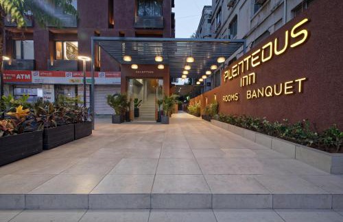 Ellis Bridge Hotel | Plenteous Inn