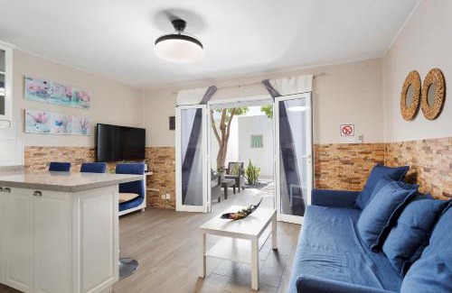 Puerto del Carmen Apartment | Plus Romance