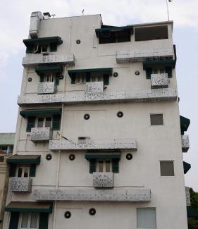 Bistupur Hotel | POD N BEYOND SMART HOTEL @BISTUPUR