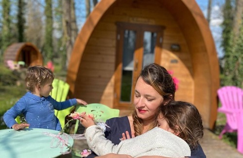 Bar-sur-Aube Cabin | Pod - Village de la Champagne