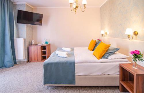 Frombork Hotel | Pod Wzgórzem Bed & Breakfast