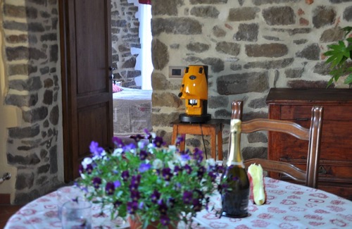 Casorbica-Salcotto House | Podere Casorbica with free parking, large garden, private pool.