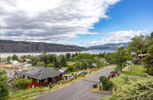 Lyle House | Point Lyle home