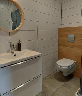 Frombork House | Pokoje Gościnne Cztery Wiatry