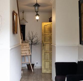 Radkow Bed & Breakfast | Pokoje Pod Zamkiem