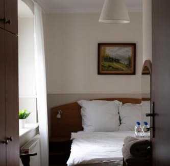 Radkow Bed & Breakfast | Pokoje Pod Zamkiem