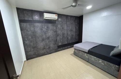 Pontian Apartment | Pontian C Balcony