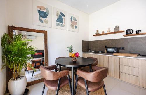 Umalas Villa | Pool Garden Private 2BR Villa - 10 min to Finns Beach Club