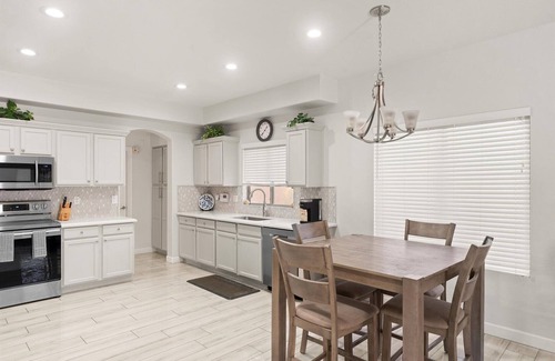 Orchards House | Pool, Grill, Games & Chill - Surprise Awaits!