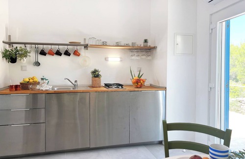 Sutivan House | POOL, SECLUDED LOCATION, SEA VIEW - PARADISE FOR ROMANTICS AND AN OASIS OF PEACE