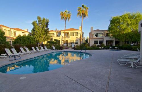 McCormick Ranch House | Pool-side, 1st Flr, Lake Subd-trail, Walk 2 Dining