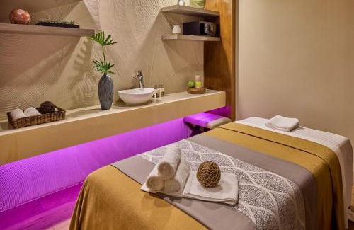 Yapak Apartment | Poolside Escape Near Boracay's Iconic Keyhole