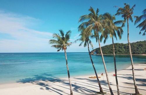 Yapak Apartment | Poolside Escape Near Boracay's Iconic Keyhole