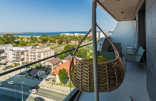 Mamaia-Sat Apartment | Popeye's SeaView in Odyssey Pool & Spa Resort