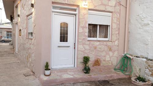 Mochos Apartment | Popi Studio 1 Mochos Square